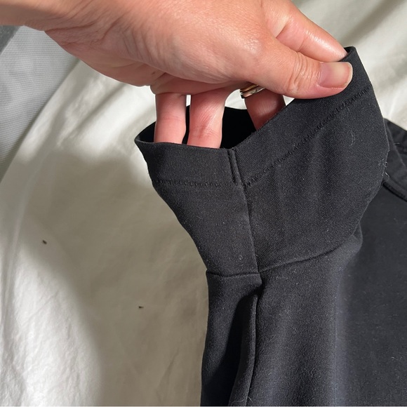 Uniqlo Women’s Crew Neck T-Shirt Bundle - Picture 16 of 16